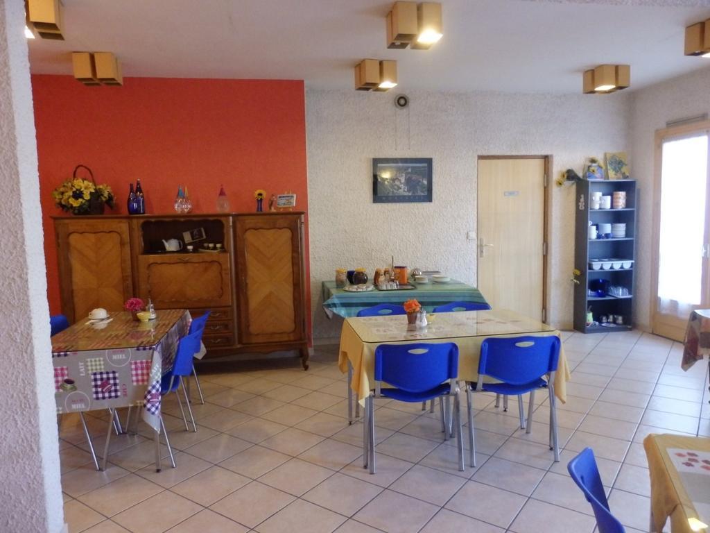 Servhotel Morestel Dış mekan fotoğraf