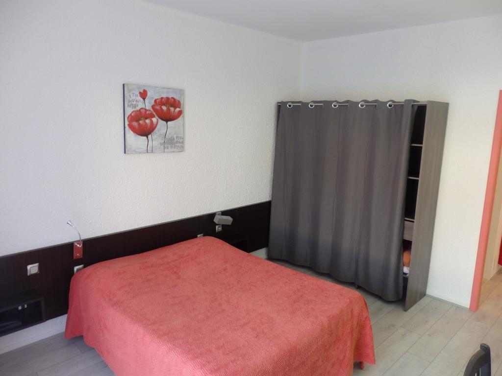 Servhotel Morestel Dış mekan fotoğraf